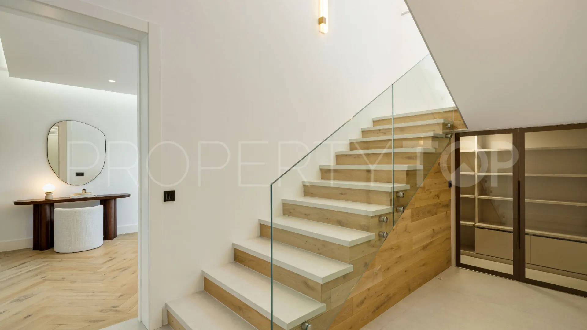 For sale villa in El Herrojo