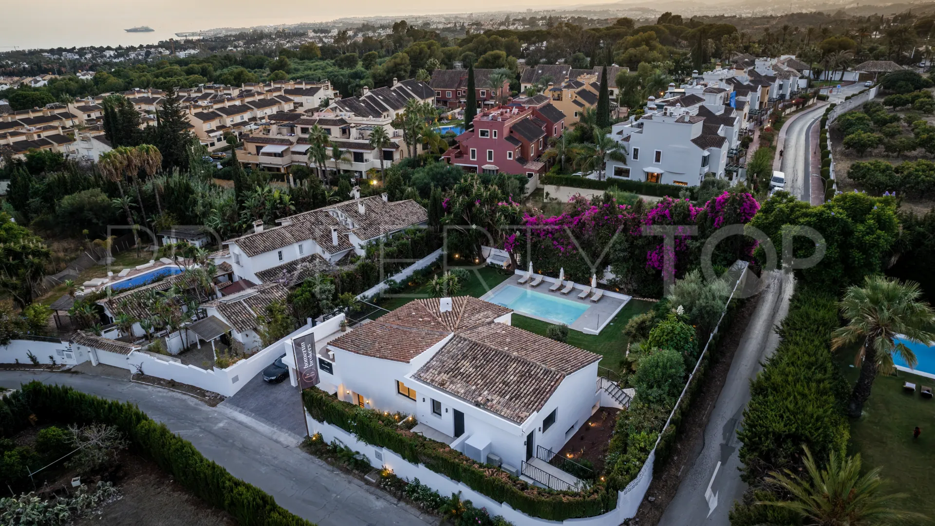 Marbella Golden Mile villa for sale