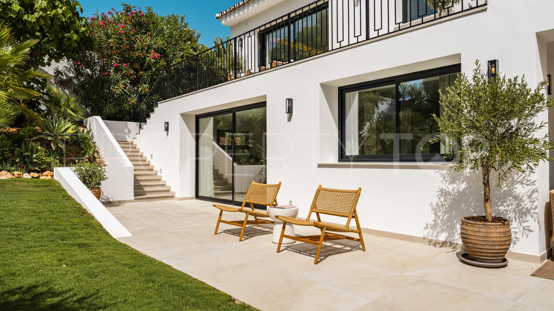 Marbella Golden Mile villa for sale