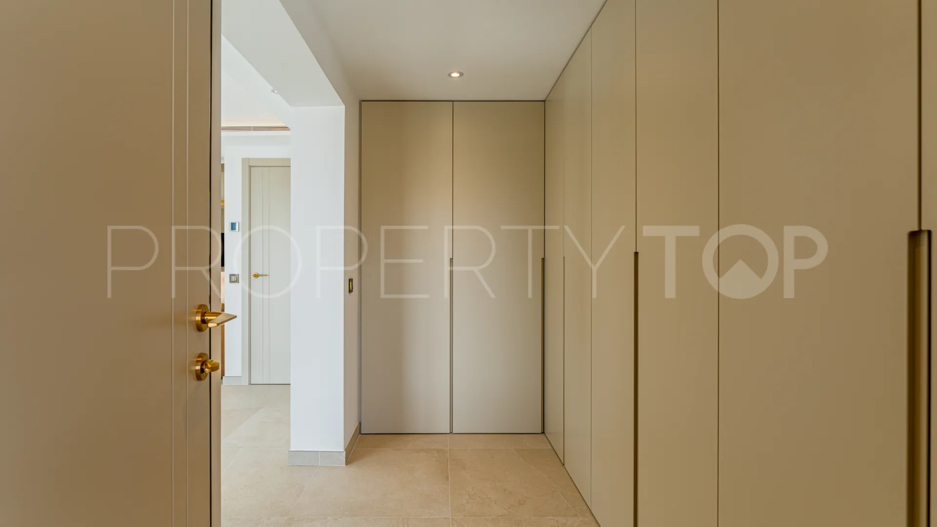 Marbella Golden Mile villa for sale