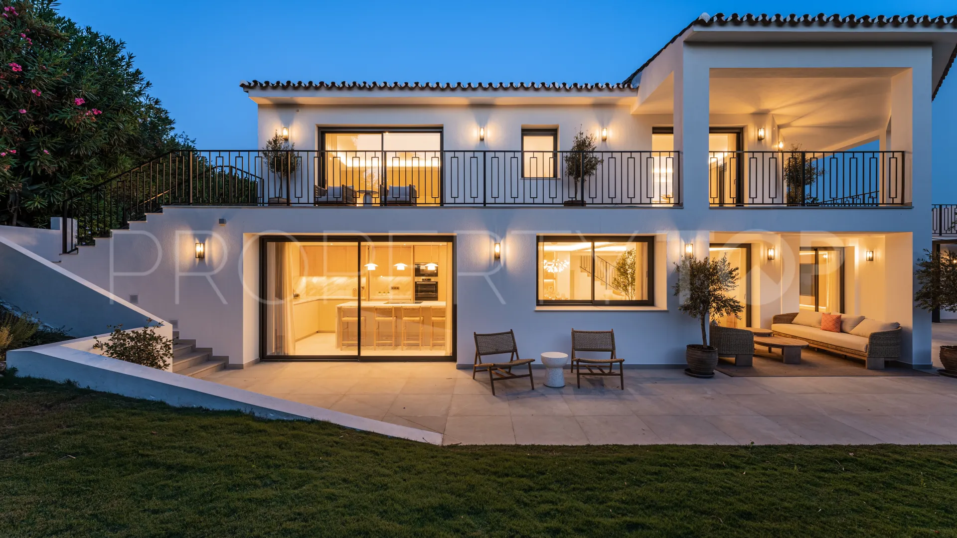 Marbella Golden Mile villa for sale