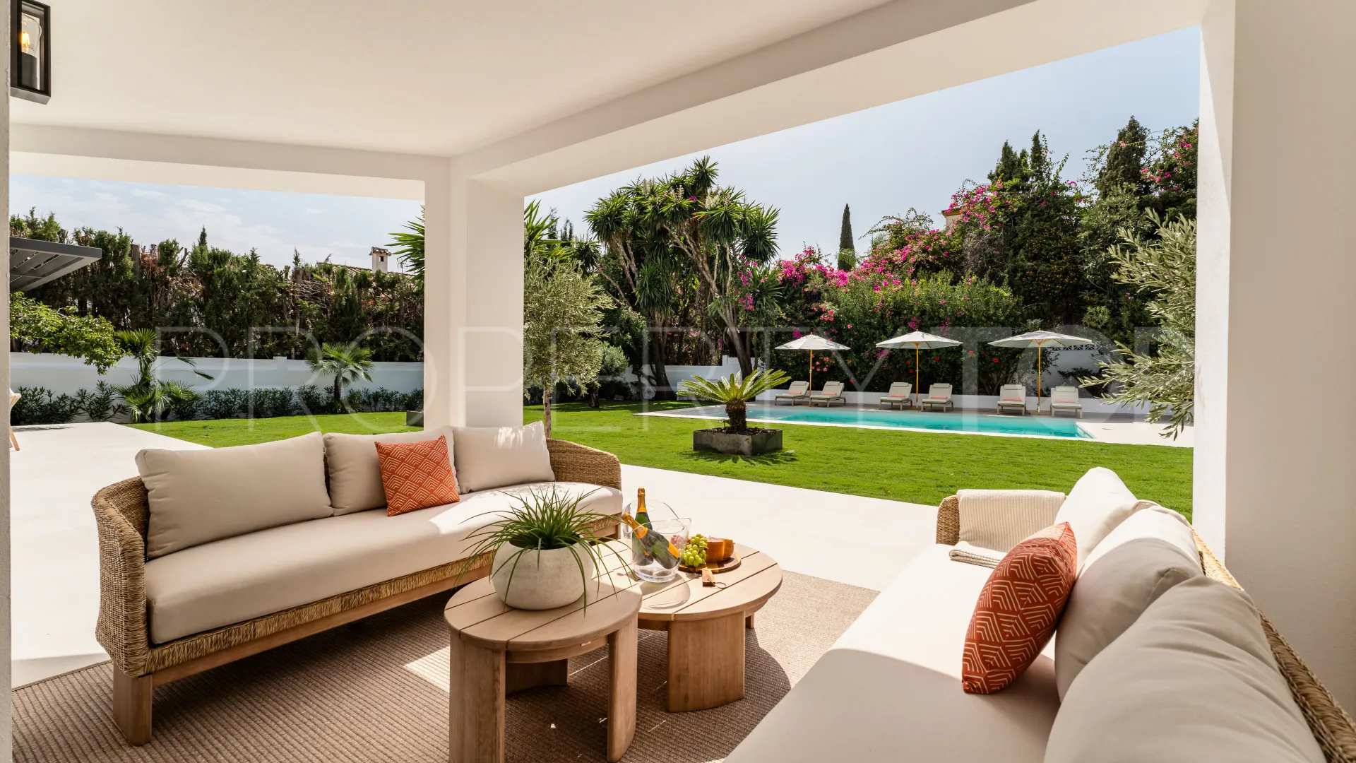 Marbella Golden Mile villa for sale