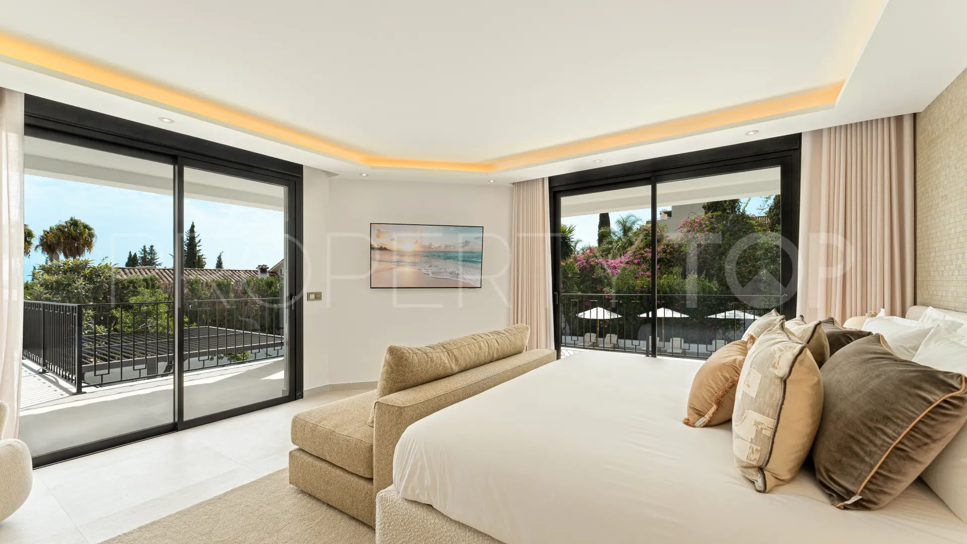 Marbella Golden Mile villa for sale