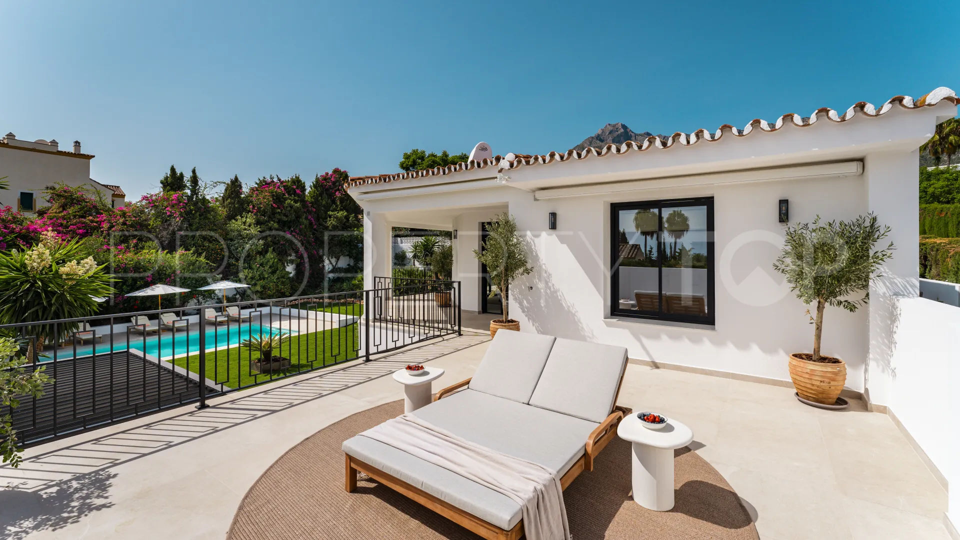 Marbella Golden Mile villa for sale