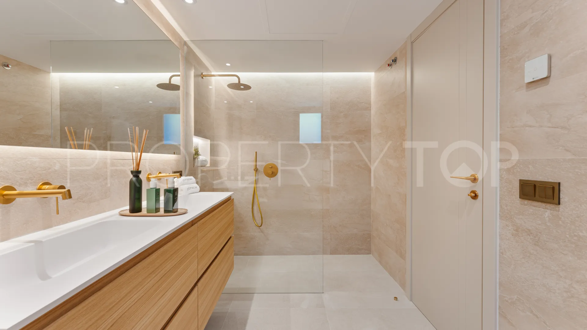 Marbella Golden Mile villa for sale