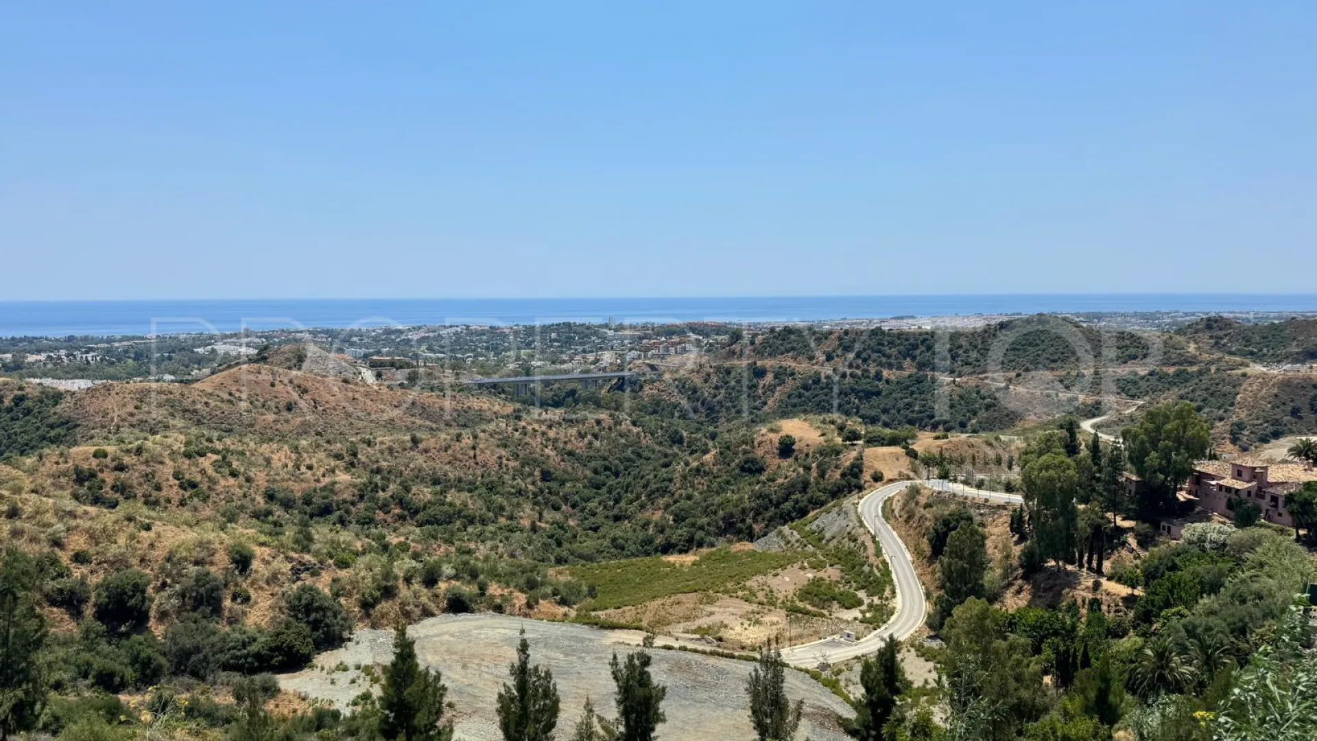 Plot for sale in Real de La Quinta