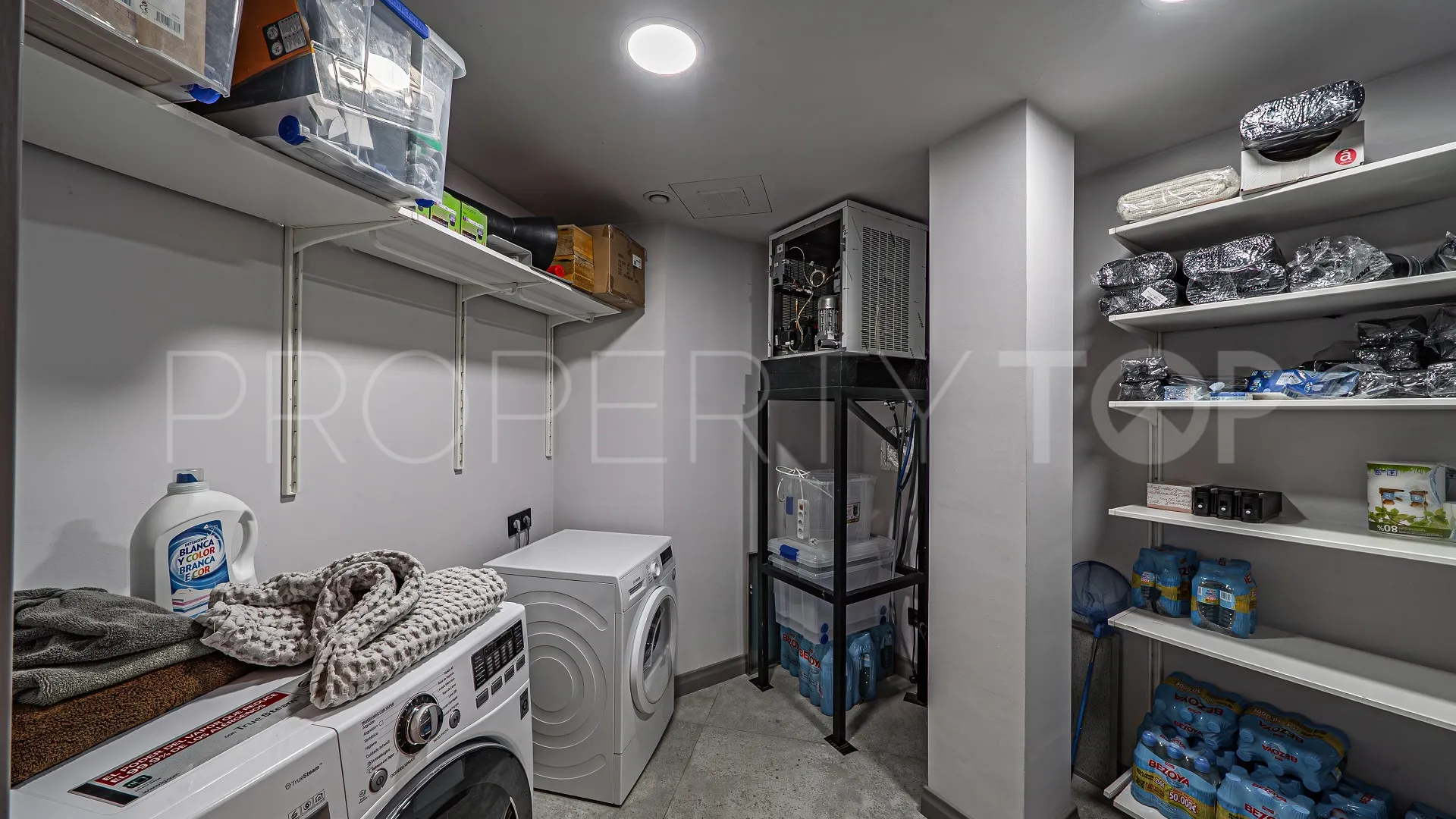 For sale villa in Guadalmina Baja