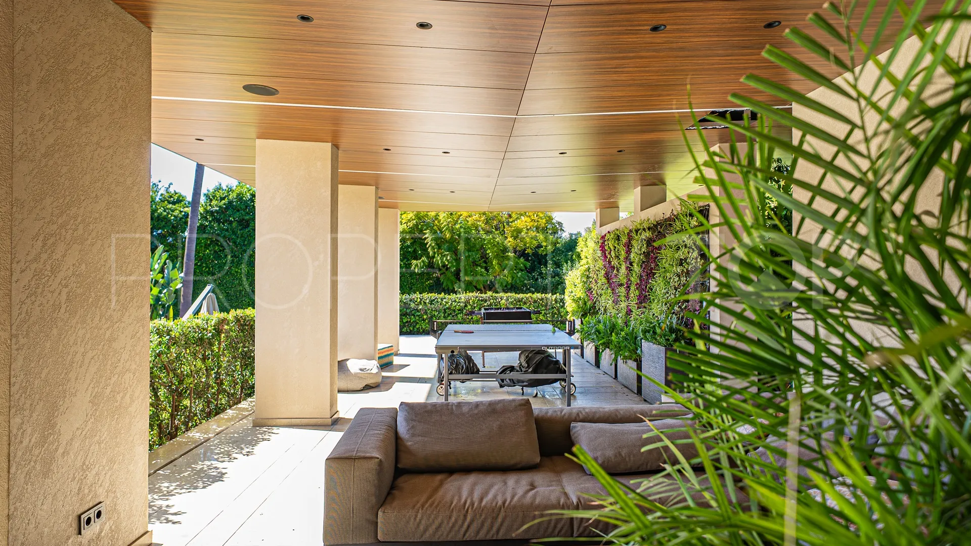 For sale villa in Guadalmina Baja