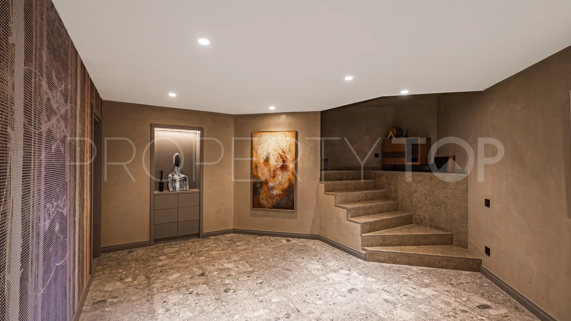 For sale villa in Guadalmina Baja