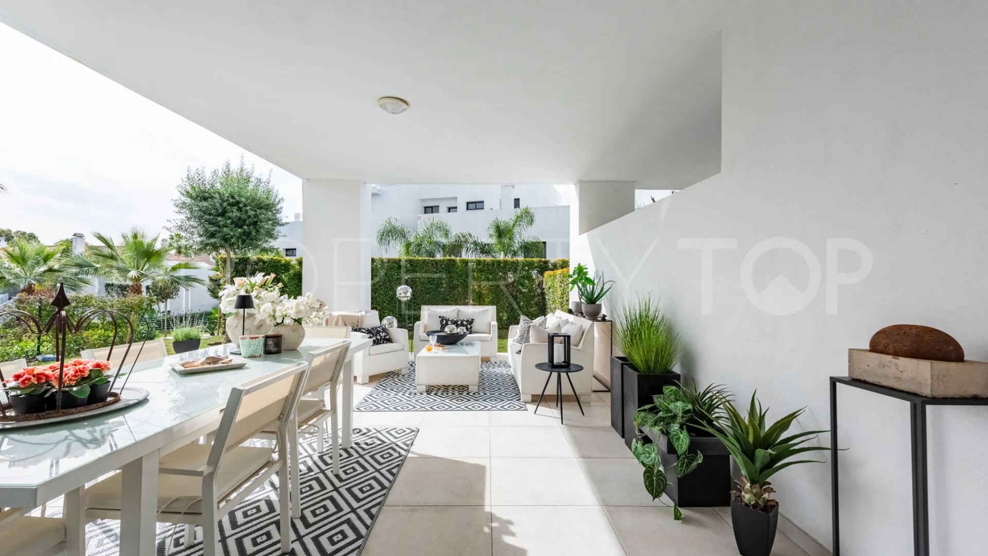 Se vende apartamento en Cortijo del Golf