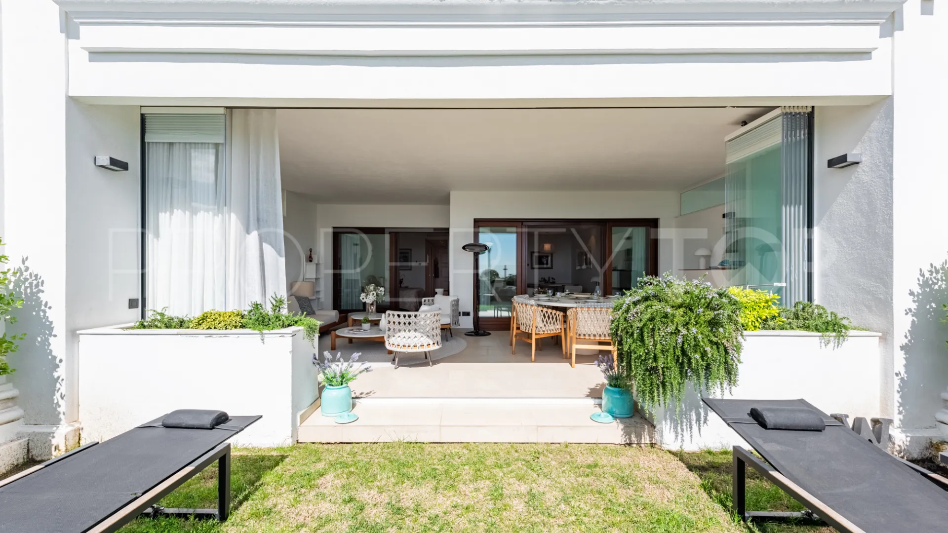Doncella Beach, apartamento en venta