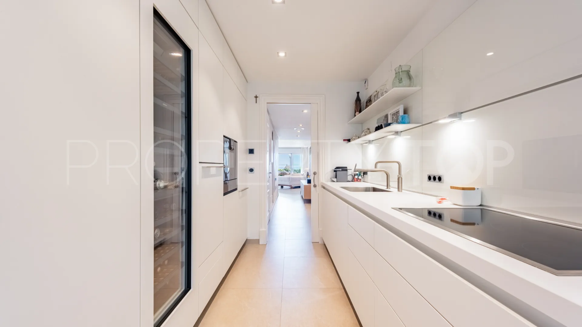Doncella Beach, apartamento en venta