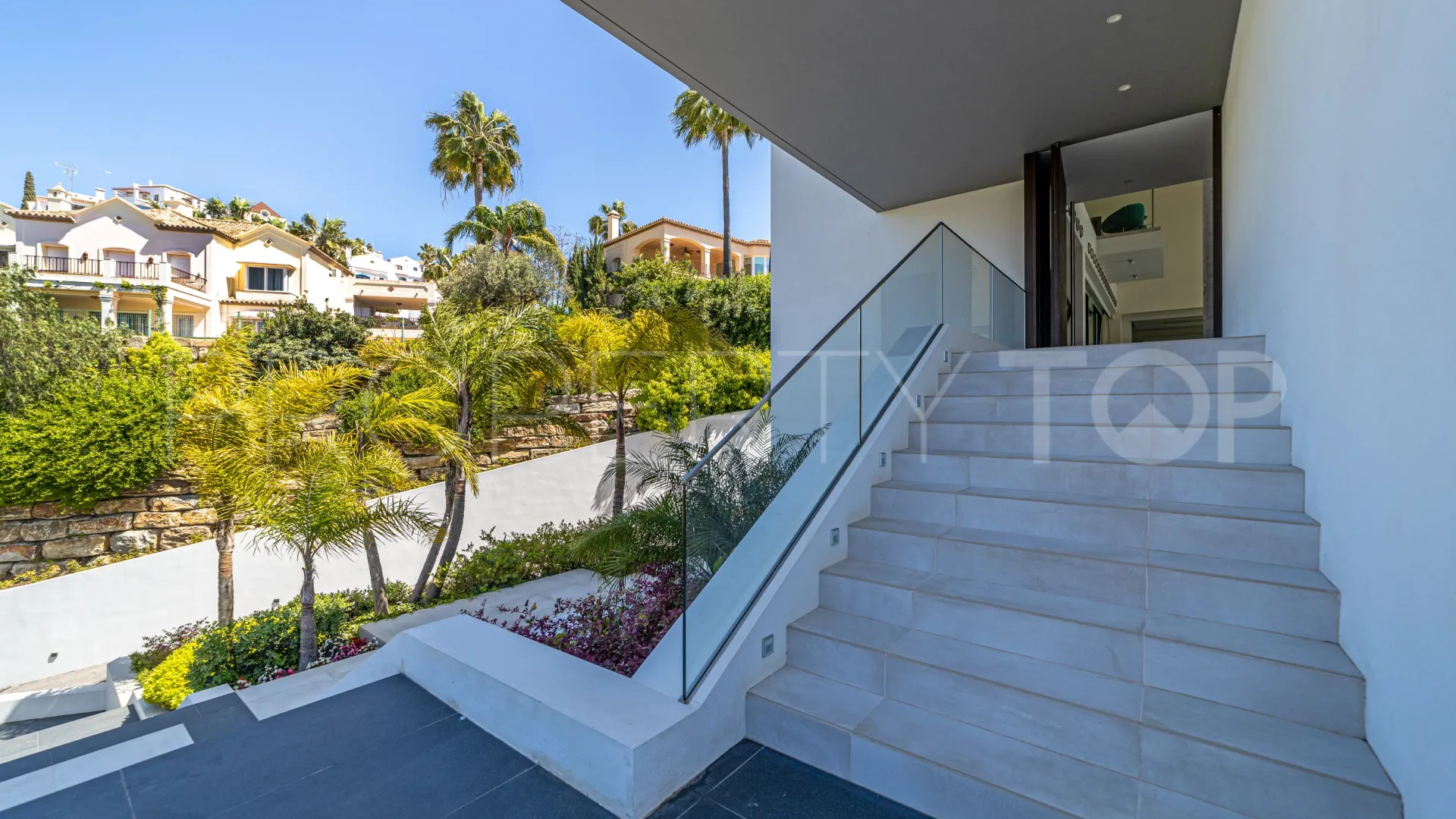 Villa en venta de 6 dormitorios en Los Arqueros