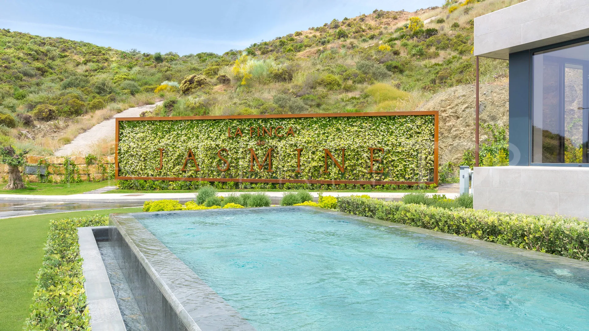 Penthouse for sale in La Finca de Jasmine