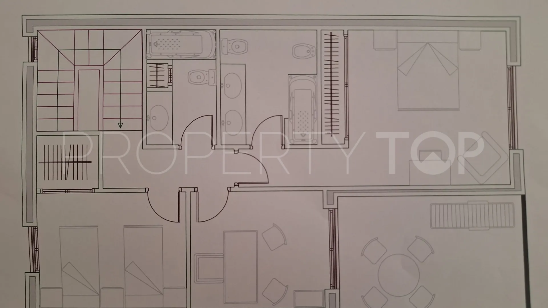 3 bedrooms Benahavis Centro town house for sale