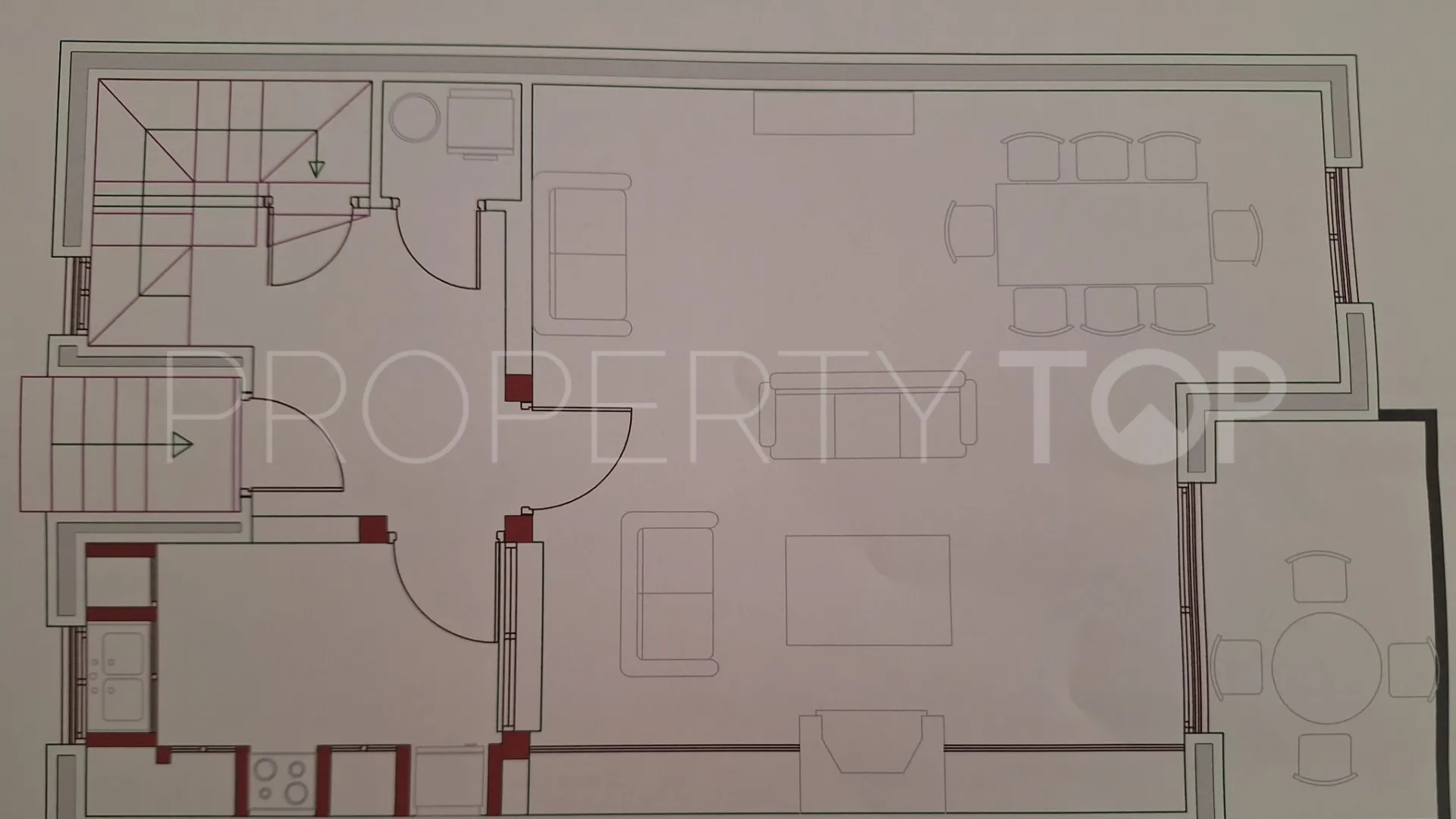 3 bedrooms Benahavis Centro town house for sale
