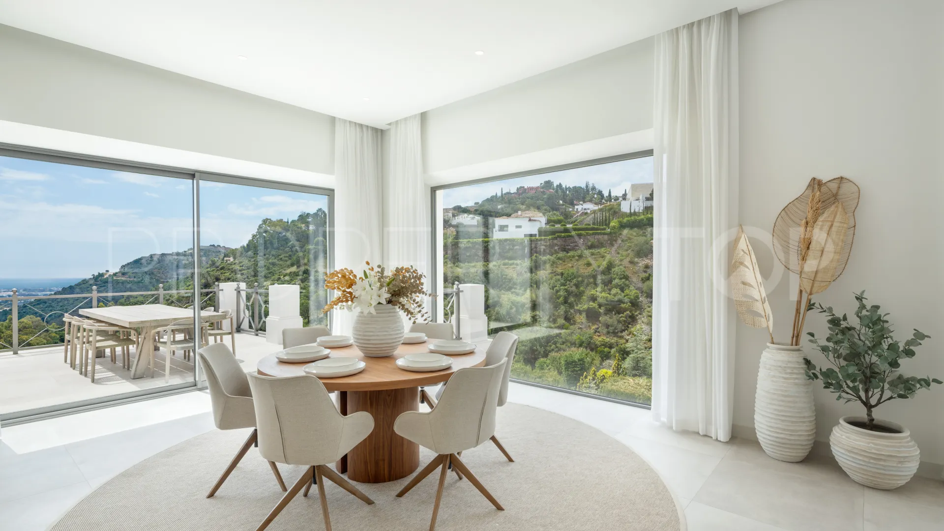 Comprar villa de 5 dormitorios en El Madroñal
