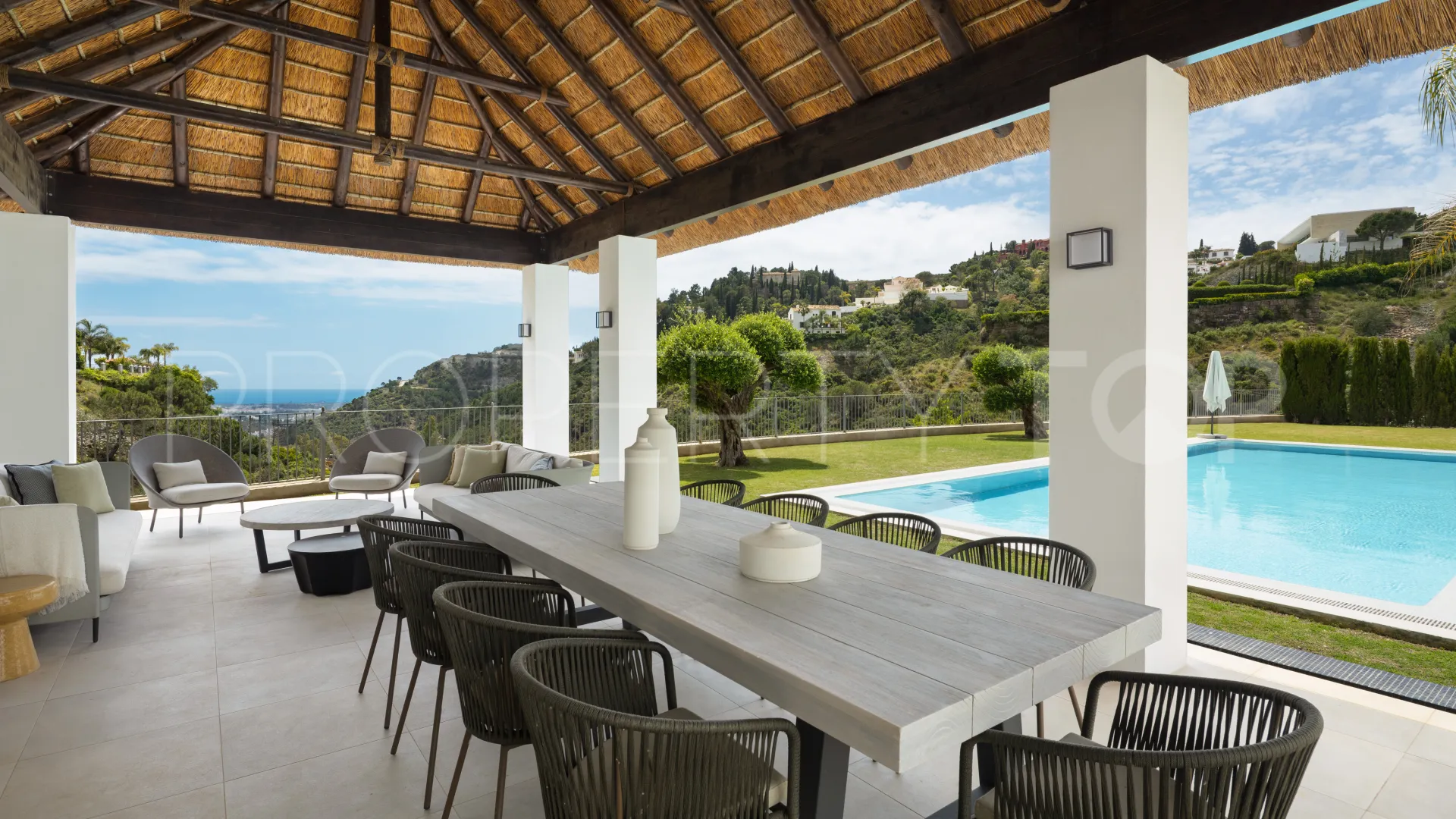 Comprar villa de 5 dormitorios en El Madroñal