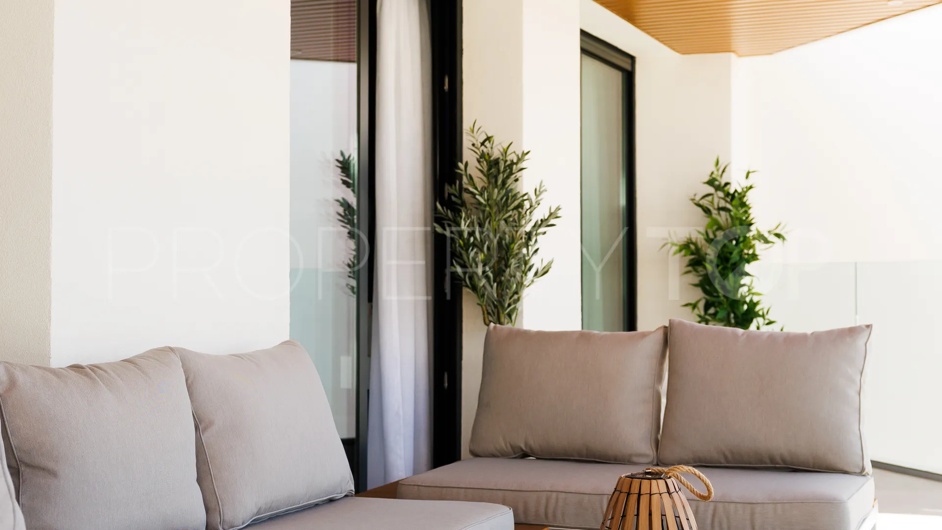 Apartment for sale in Fuengirola Centro with 3 bedrooms