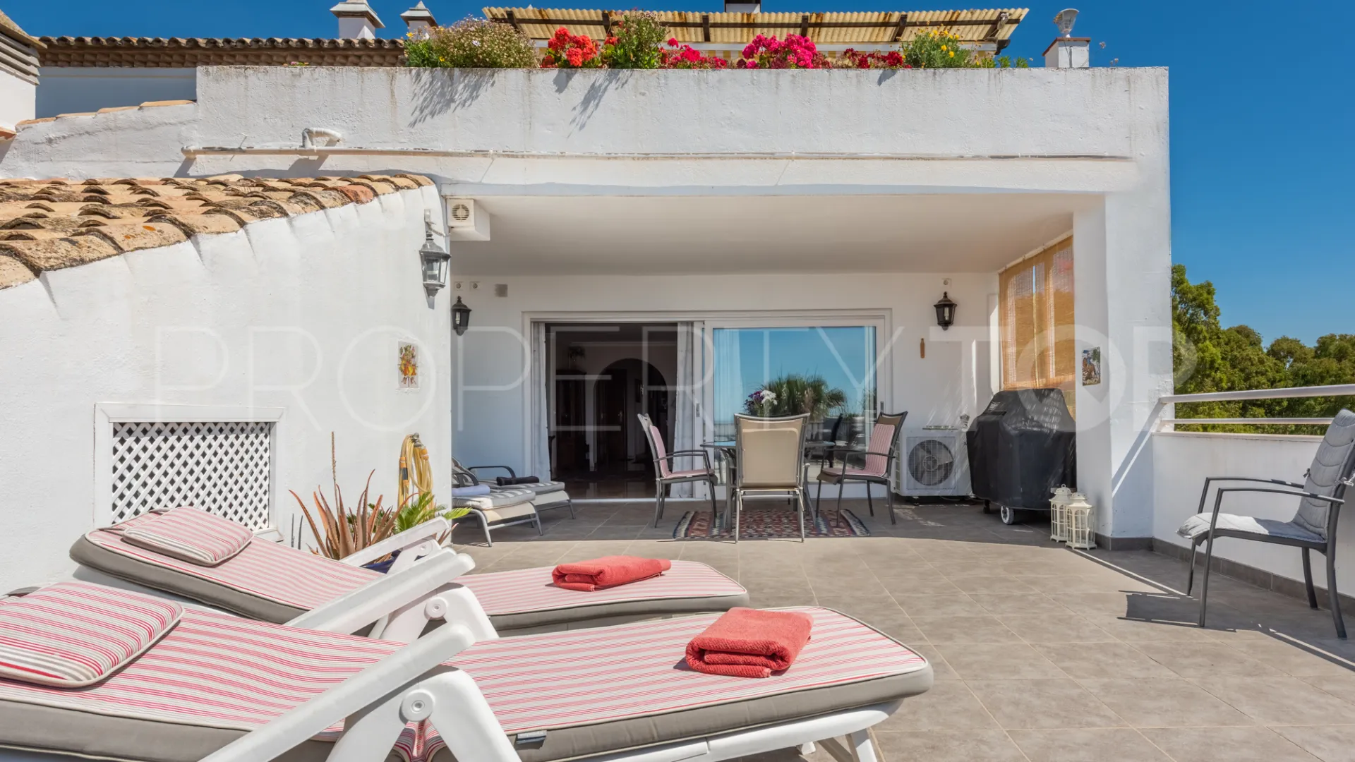 Atalaya apartment for sale