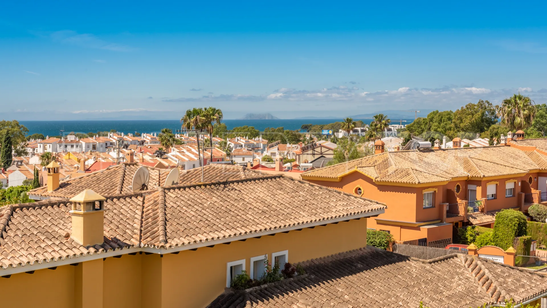 Atalaya apartment for sale