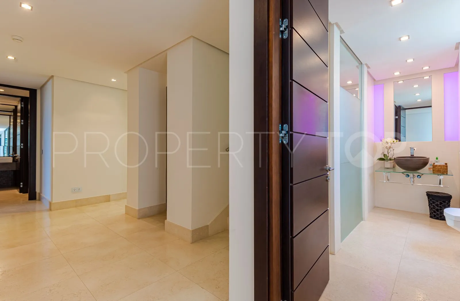 Villa for sale in Los Flamingos