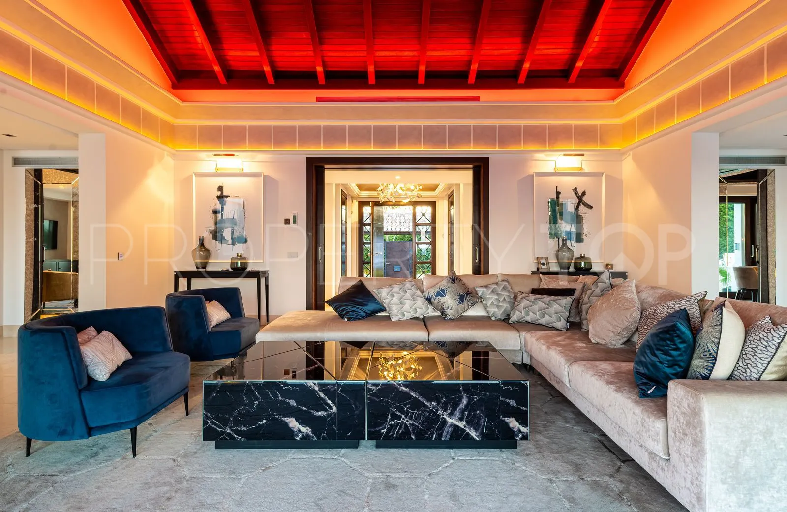 Villa for sale in Los Flamingos