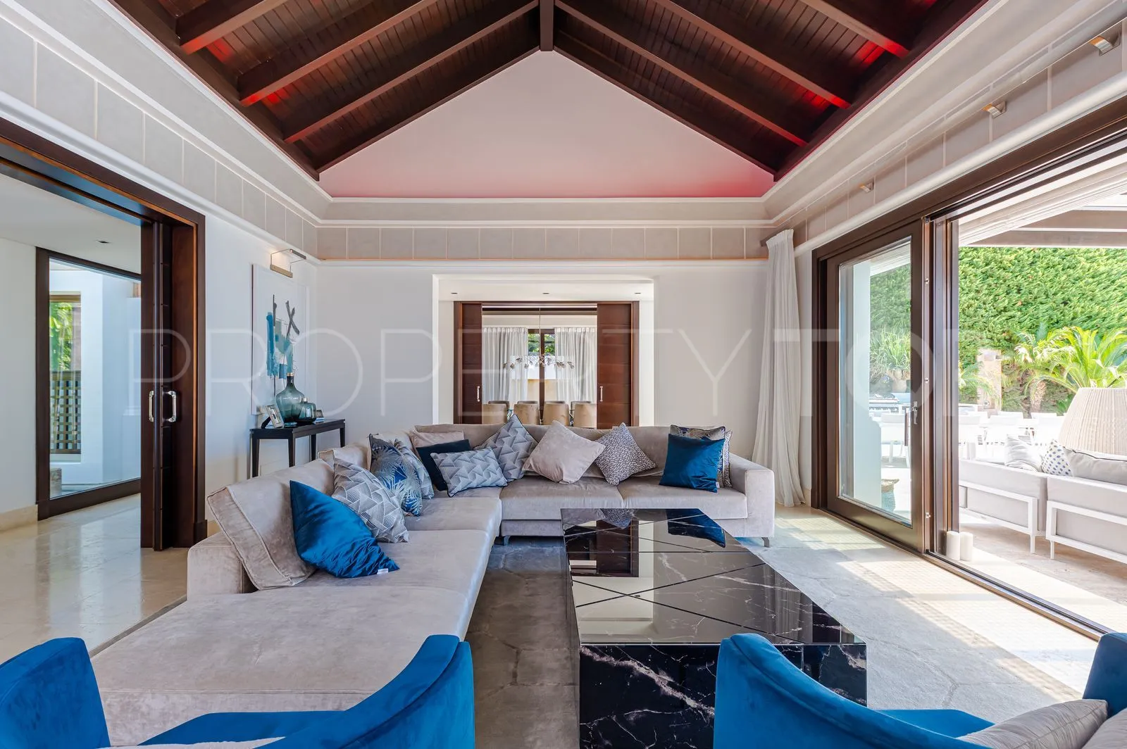 Villa for sale in Los Flamingos