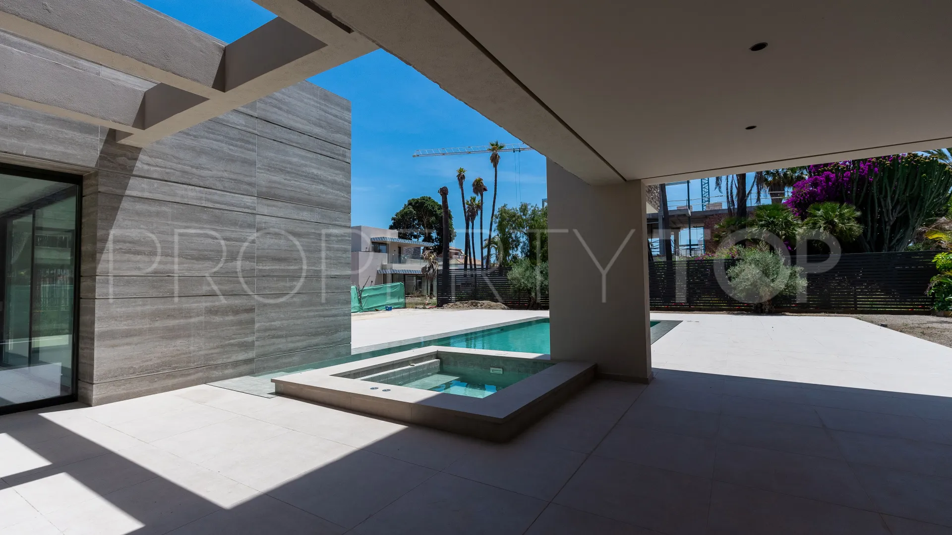 Cortijo Blanco, villa con 8 dormitorios a la venta