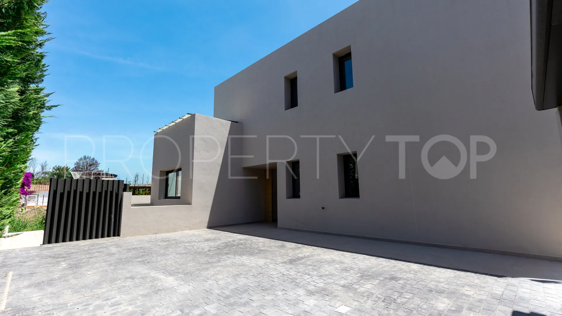 Cortijo Blanco, villa con 8 dormitorios a la venta
