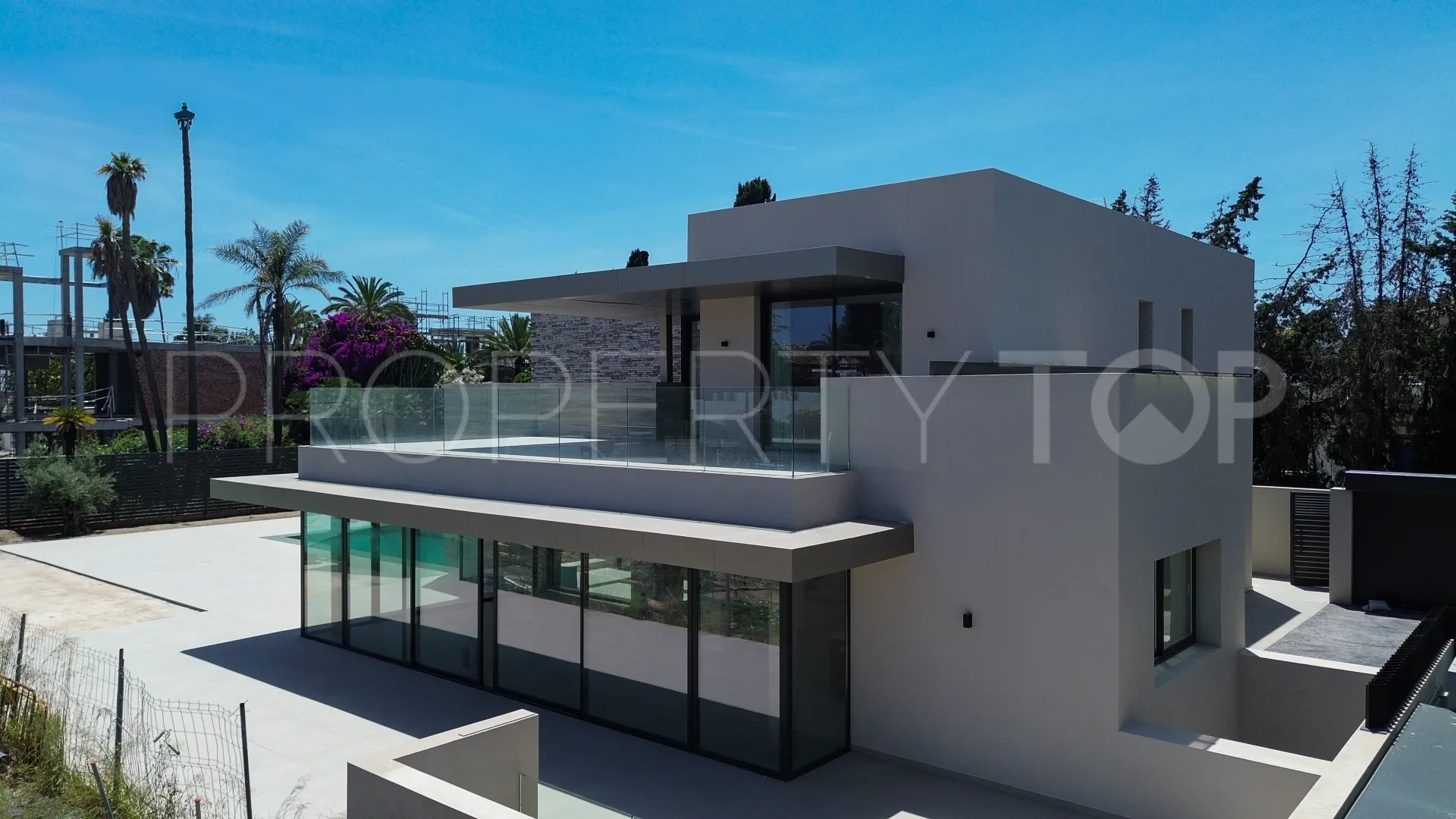 Cortijo Blanco, villa con 8 dormitorios a la venta