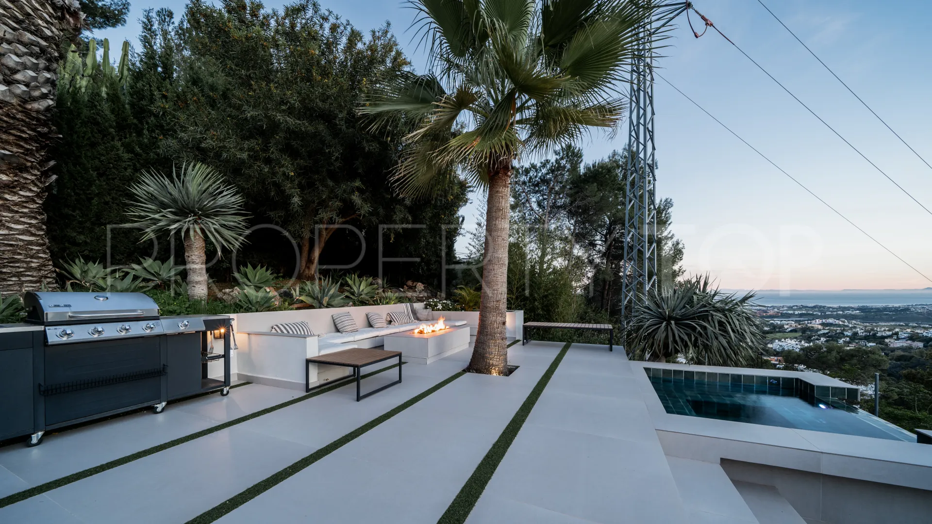 Villa de 4 dormitorios en venta en El Madroñal
