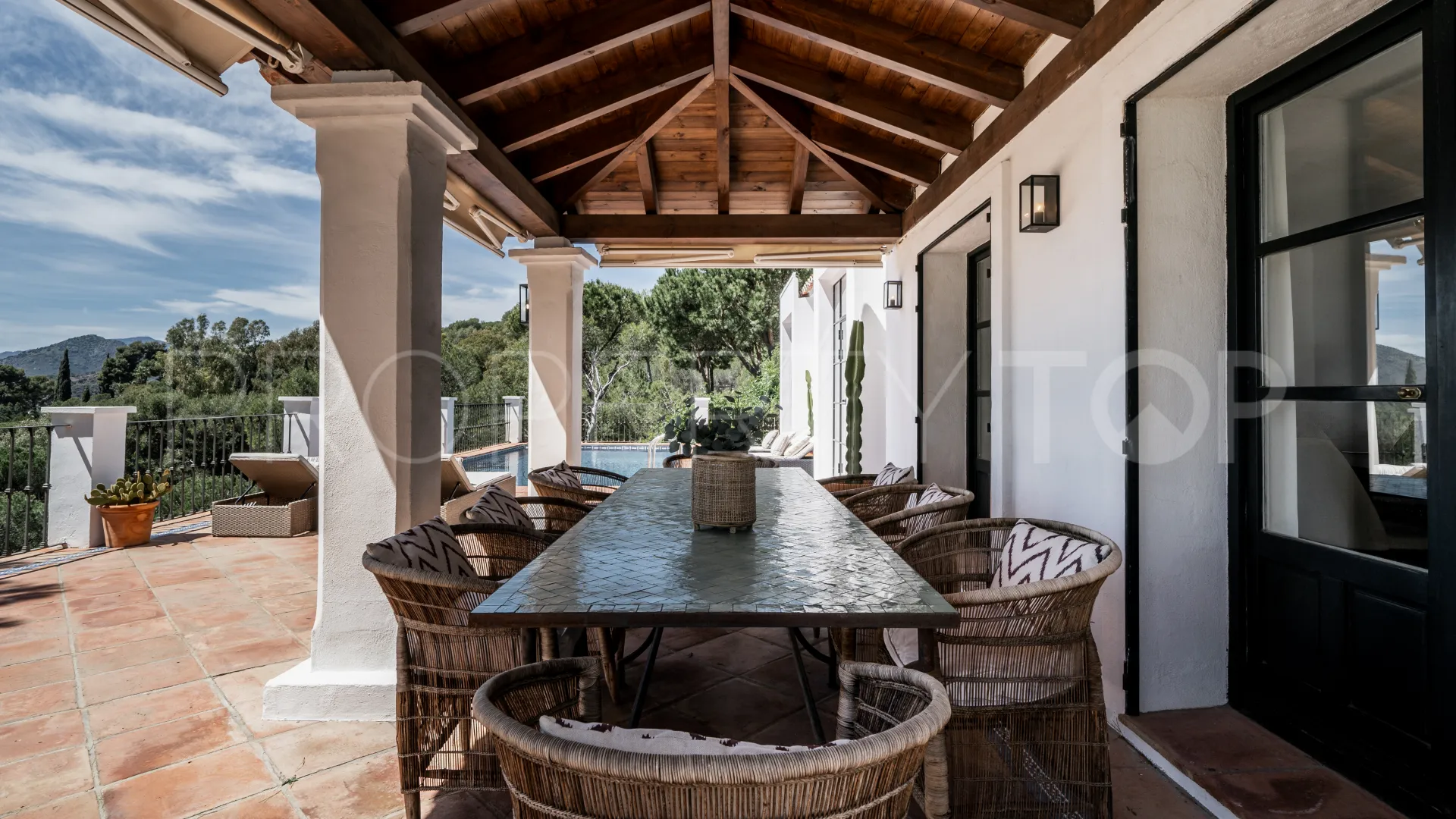 Villa de 4 dormitorios en venta en El Madroñal