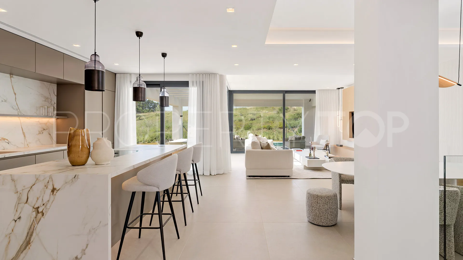 Villa en venta en Estepona Golf