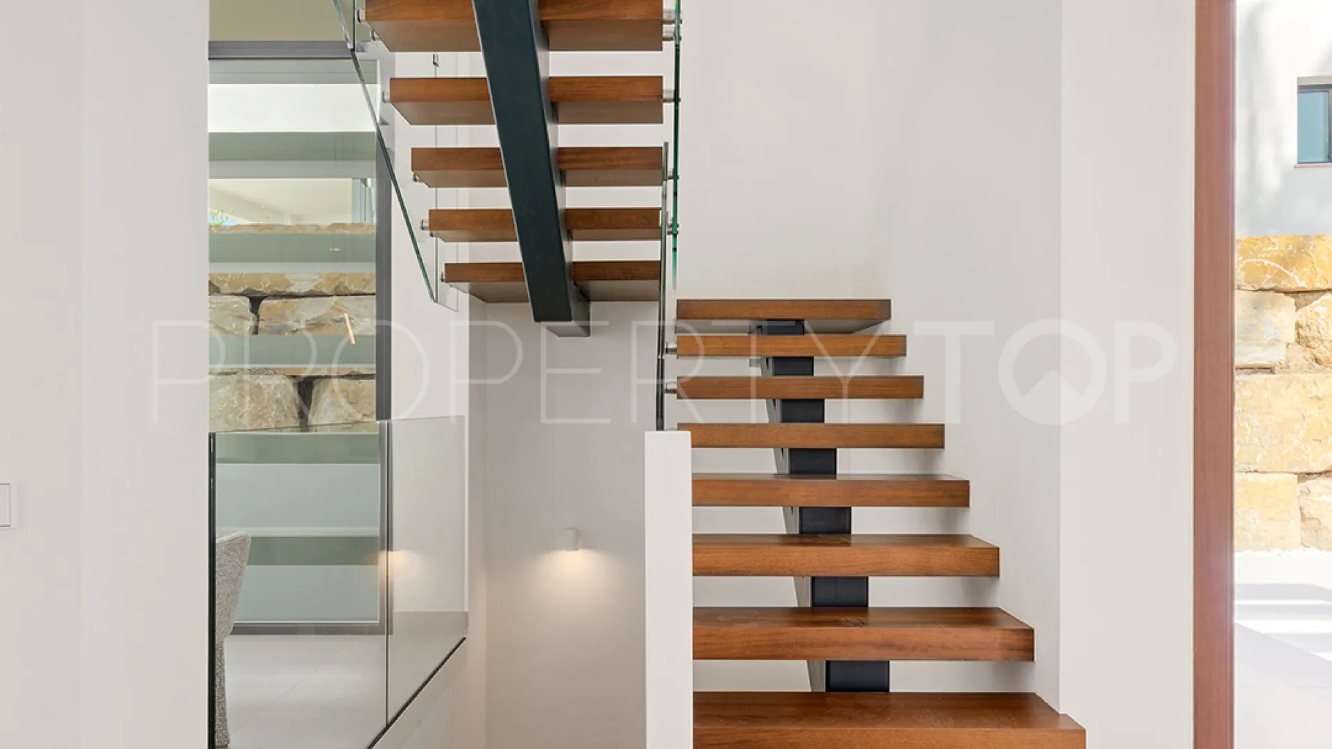 Villa en venta en Estepona Golf