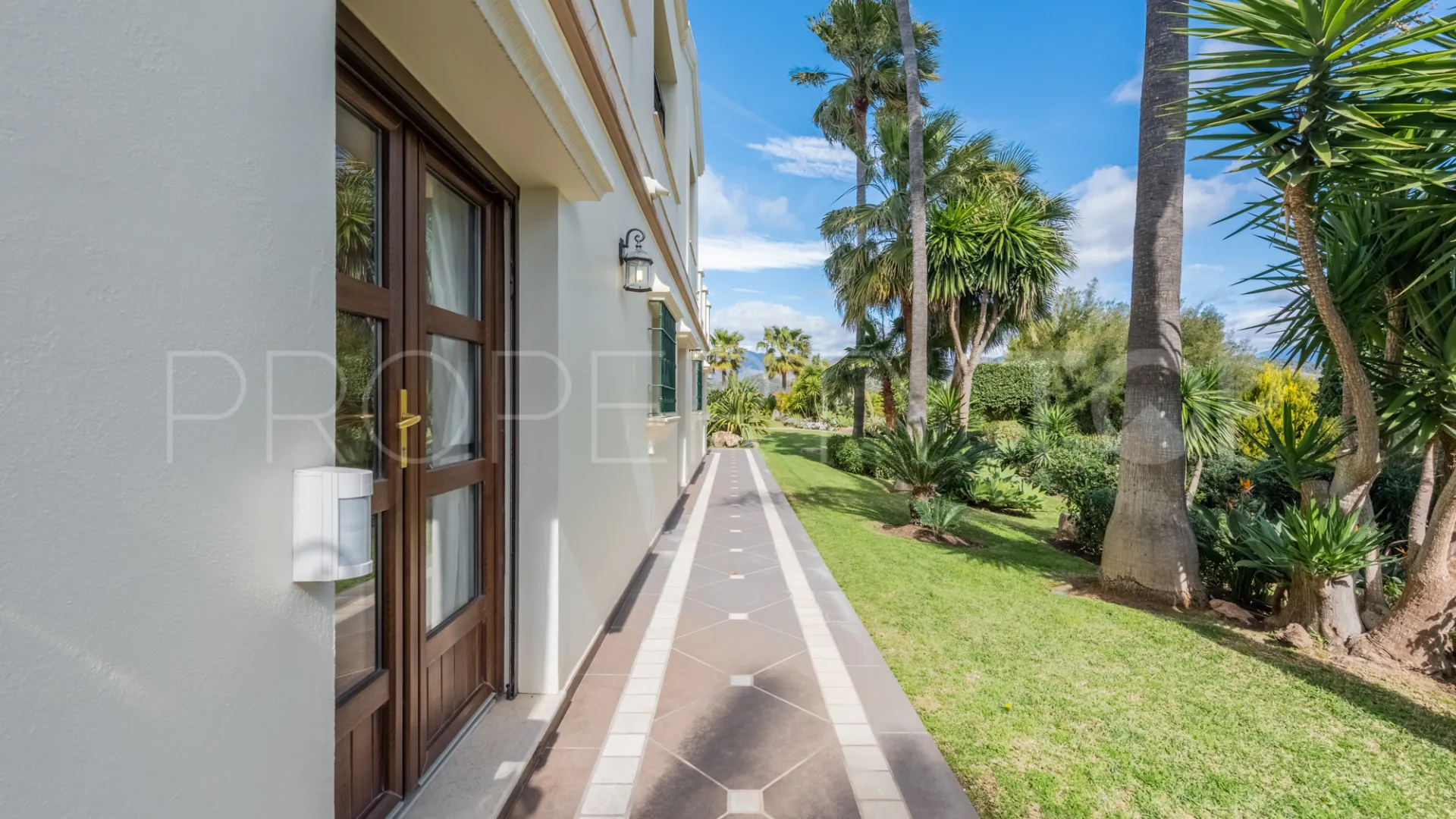 New Golden Mile, villa en venta de 6 dormitorios