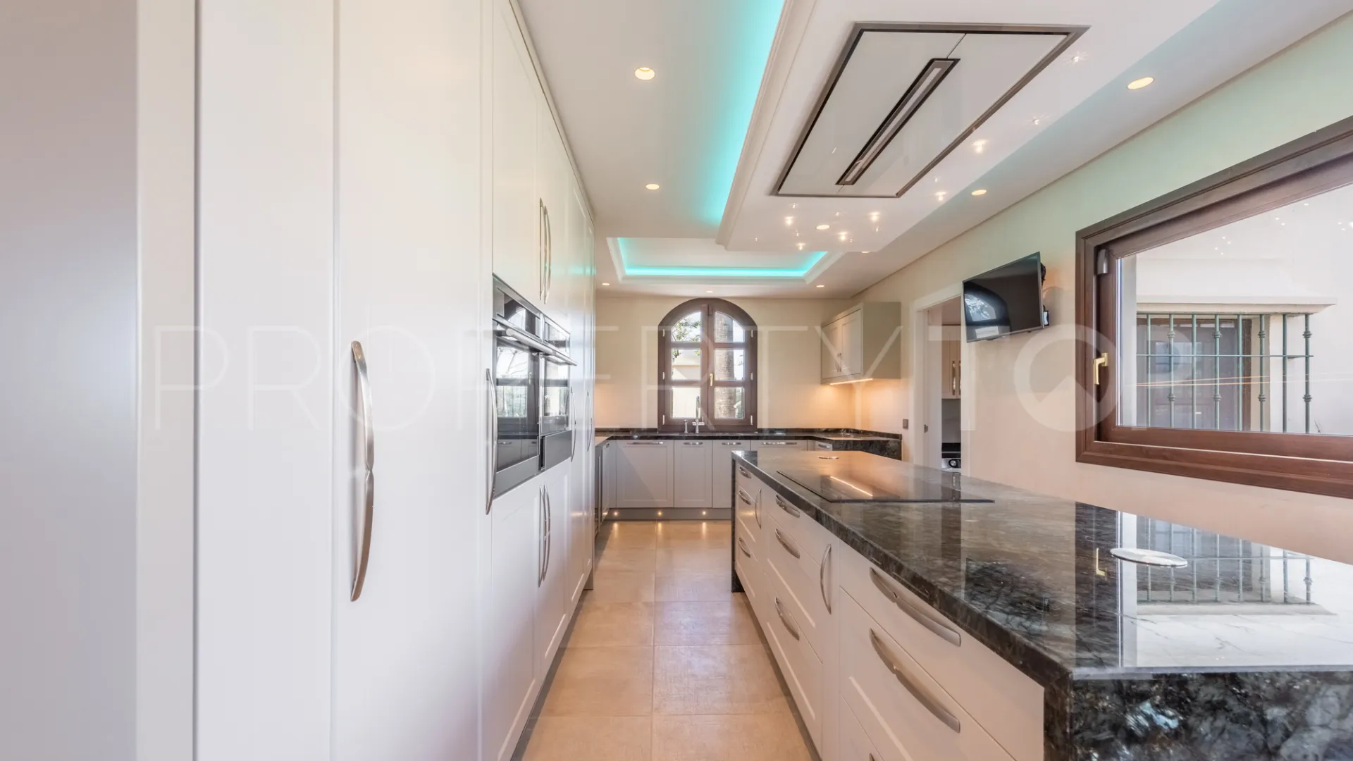 New Golden Mile, villa en venta de 6 dormitorios