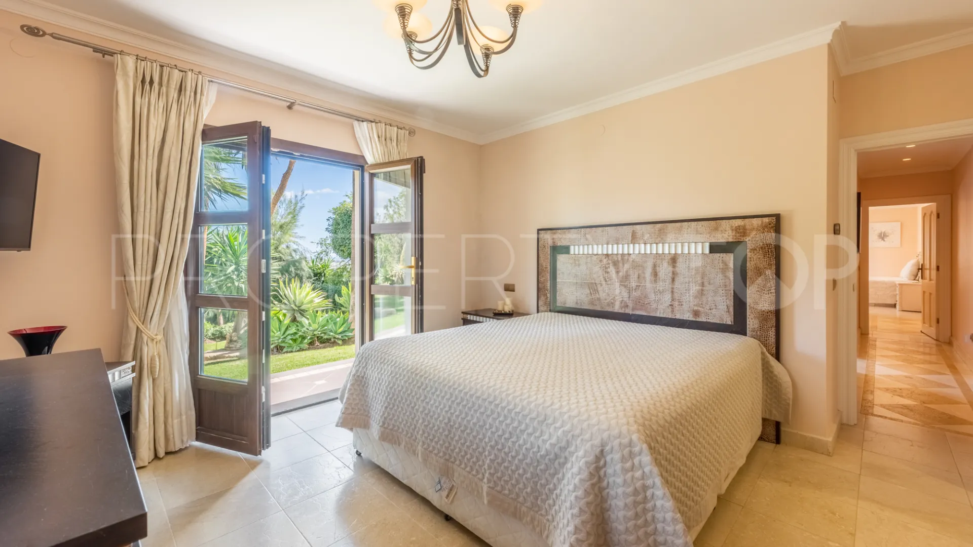 New Golden Mile, villa en venta de 6 dormitorios