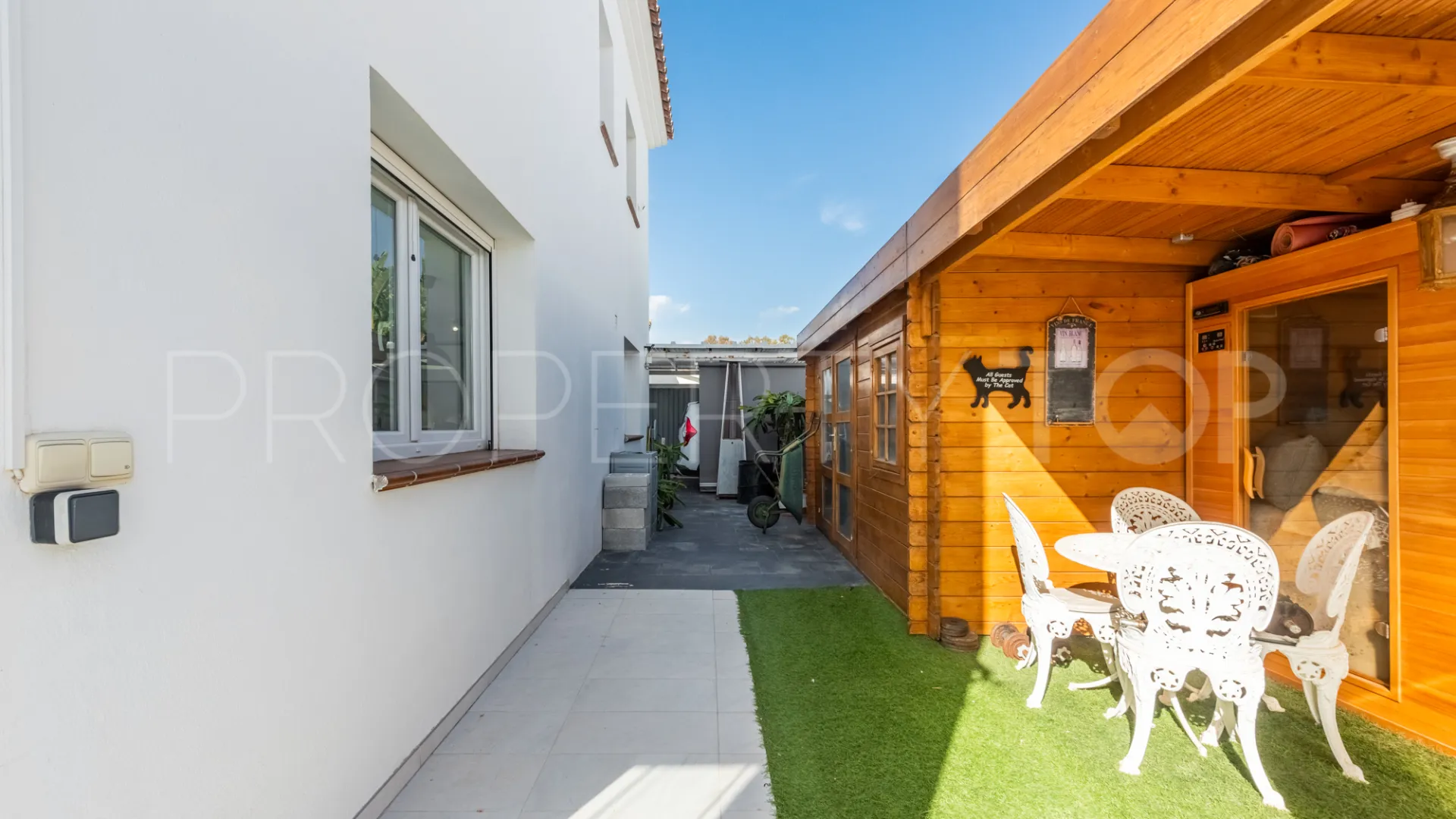 Villa for sale in El Saladillo