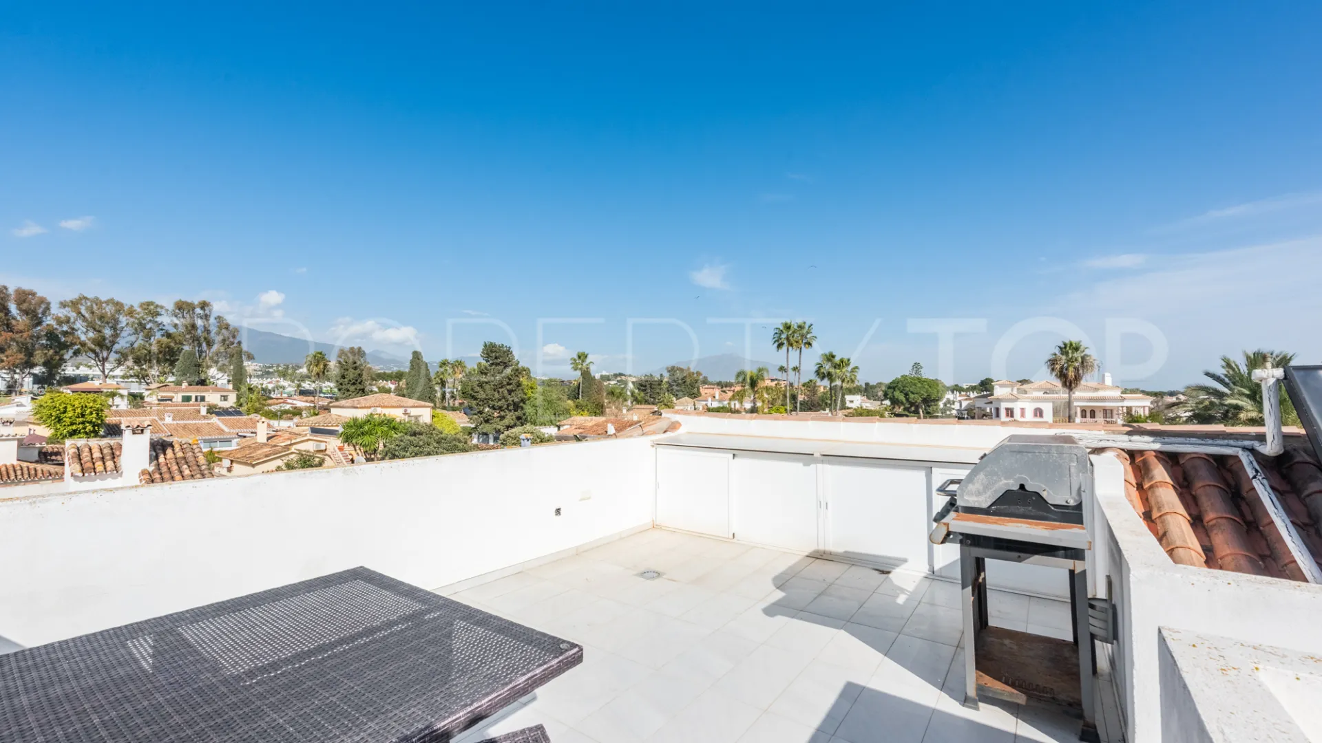 Villa for sale in El Saladillo