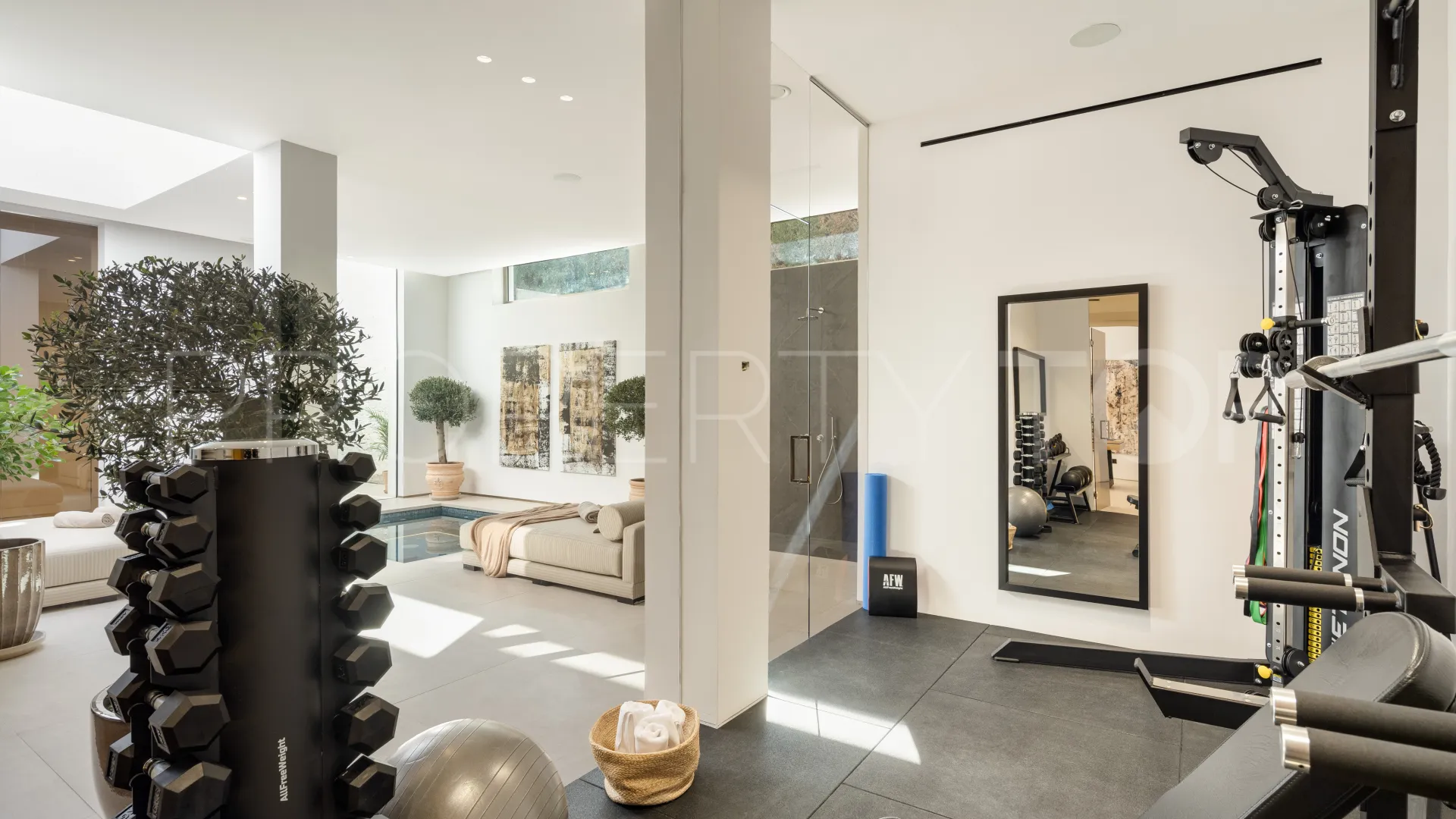 Nueva Andalucia, villa en venta