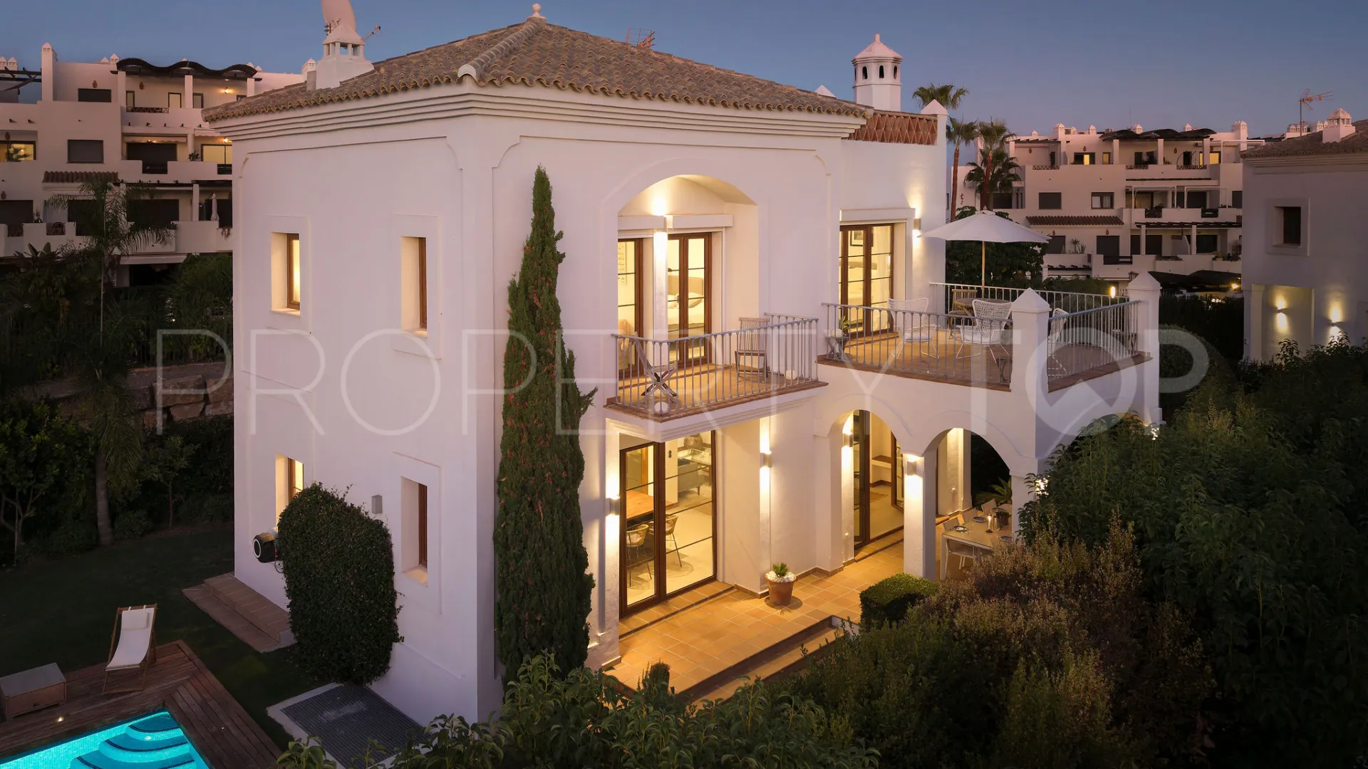 Villa for sale in La Resina Golf