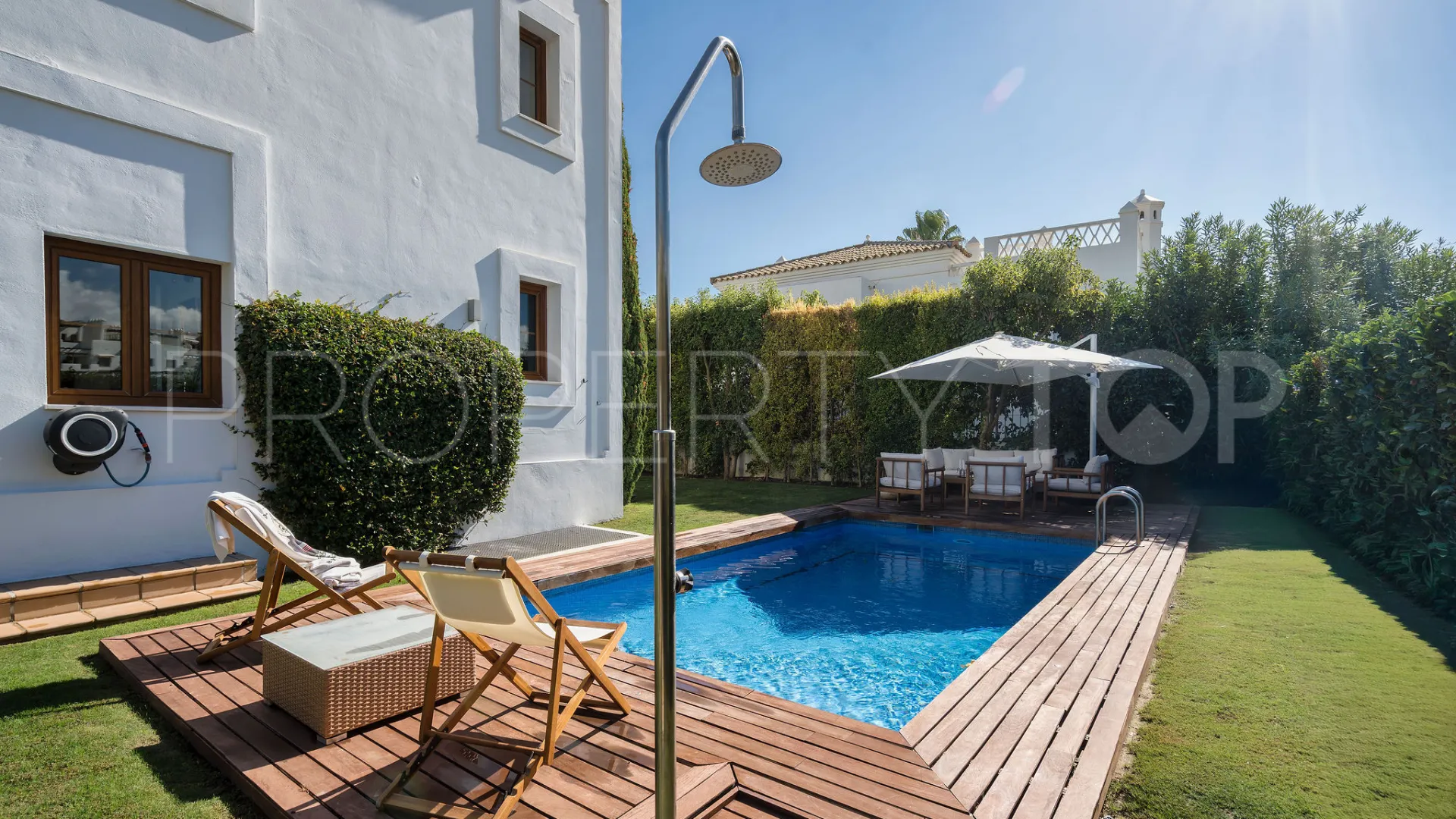 Villa for sale in La Resina Golf