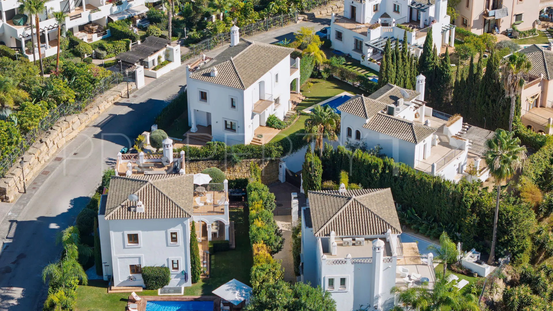 Villa for sale in La Resina Golf