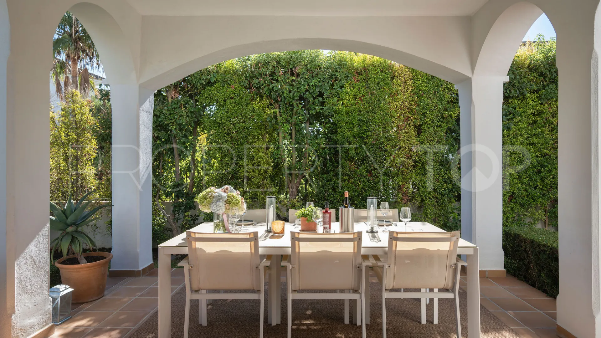 Villa for sale in La Resina Golf