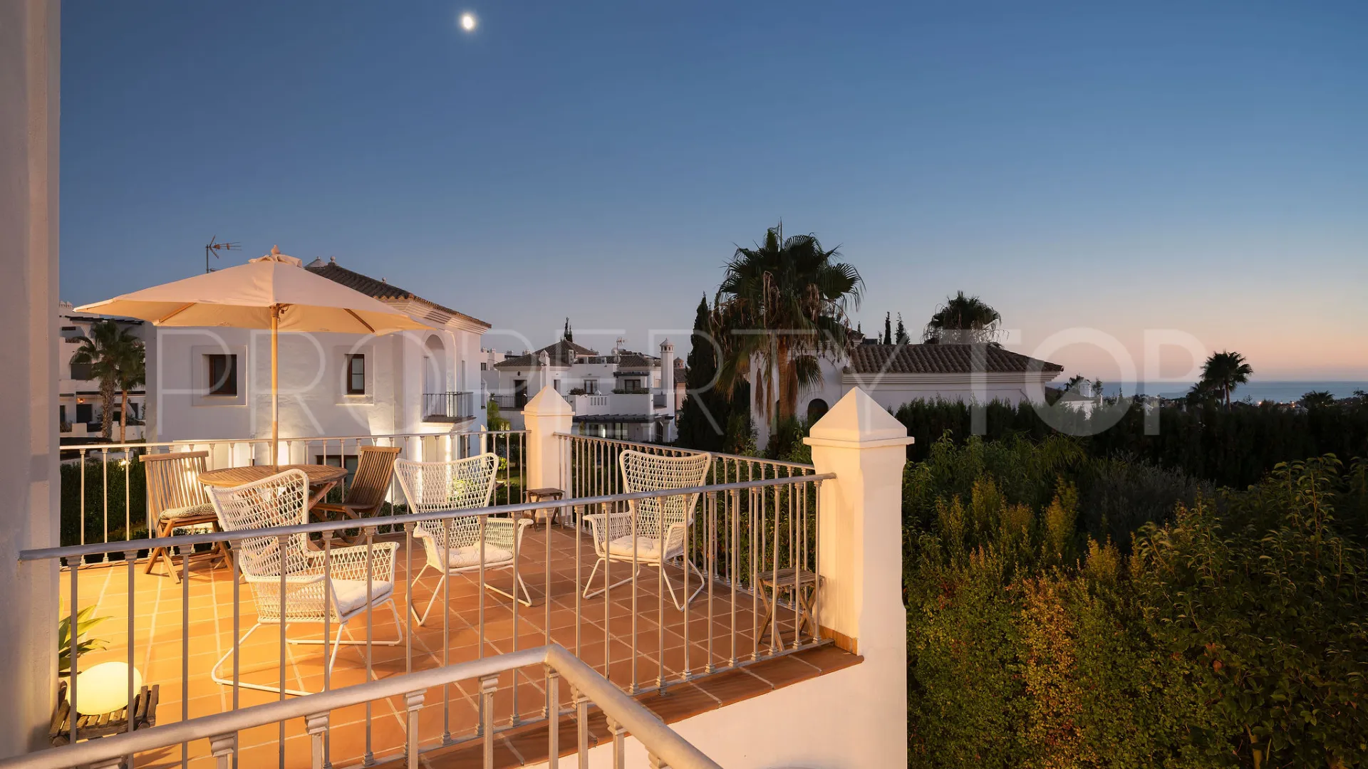 Villa for sale in La Resina Golf
