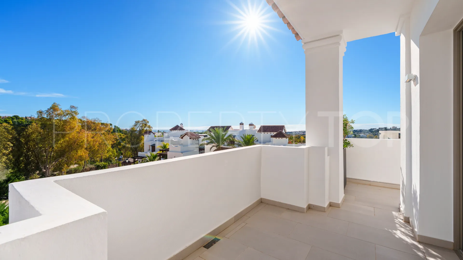 9 Lions Residences 3 bedrooms penthouse for sale