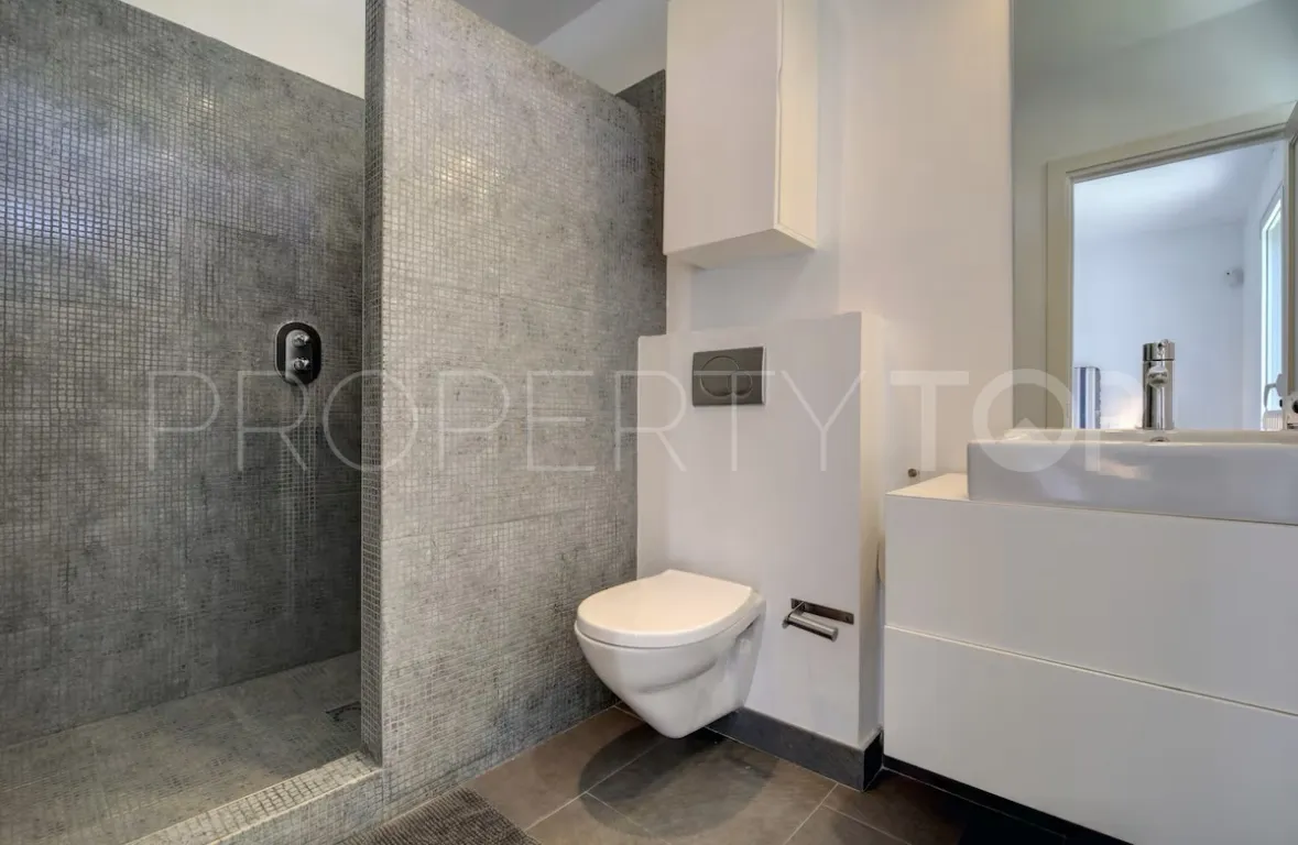 6 bedrooms villa for sale in Manilva
