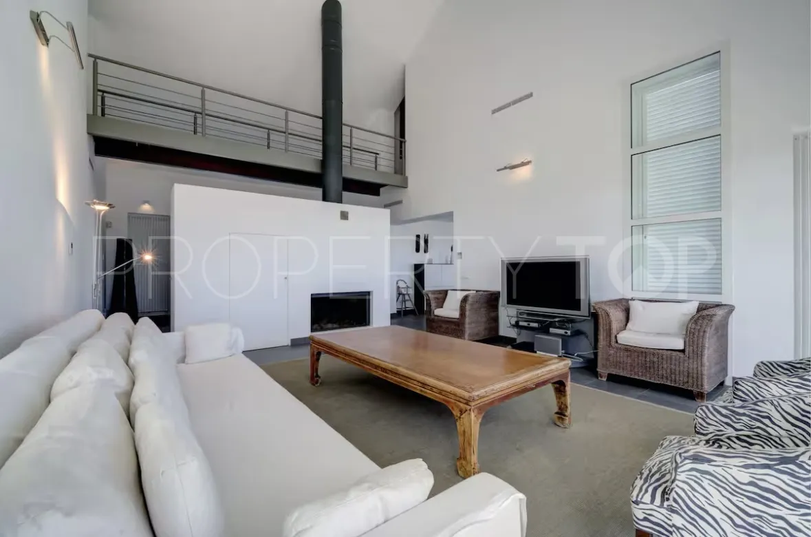 6 bedrooms villa for sale in Manilva