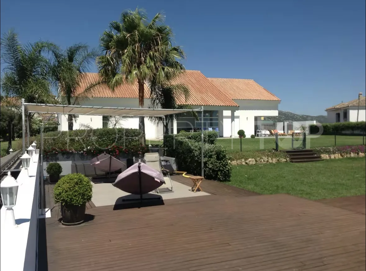6 bedrooms villa for sale in Manilva